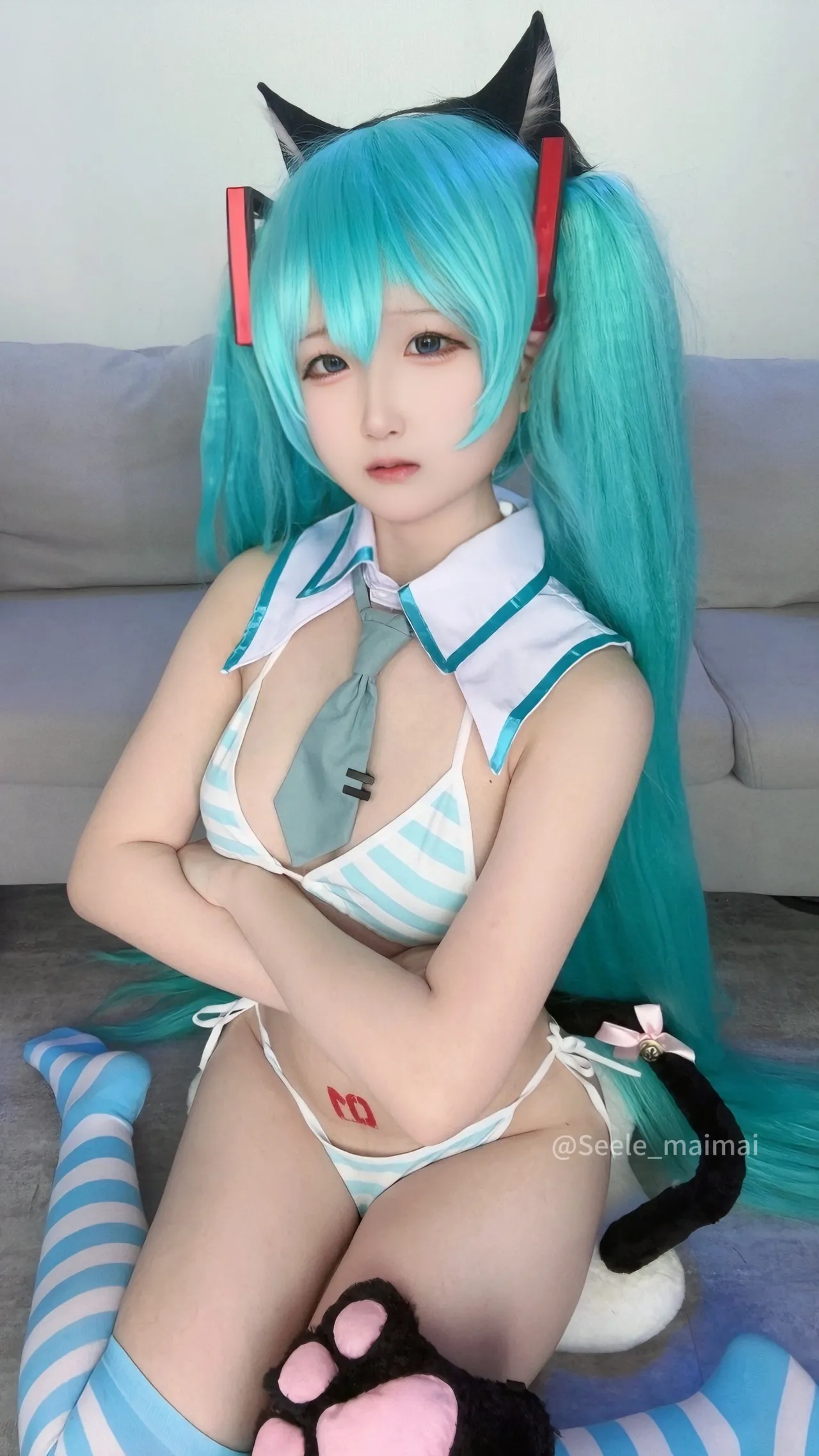 Seele麦麦 - 初音未来-erohere5.webp