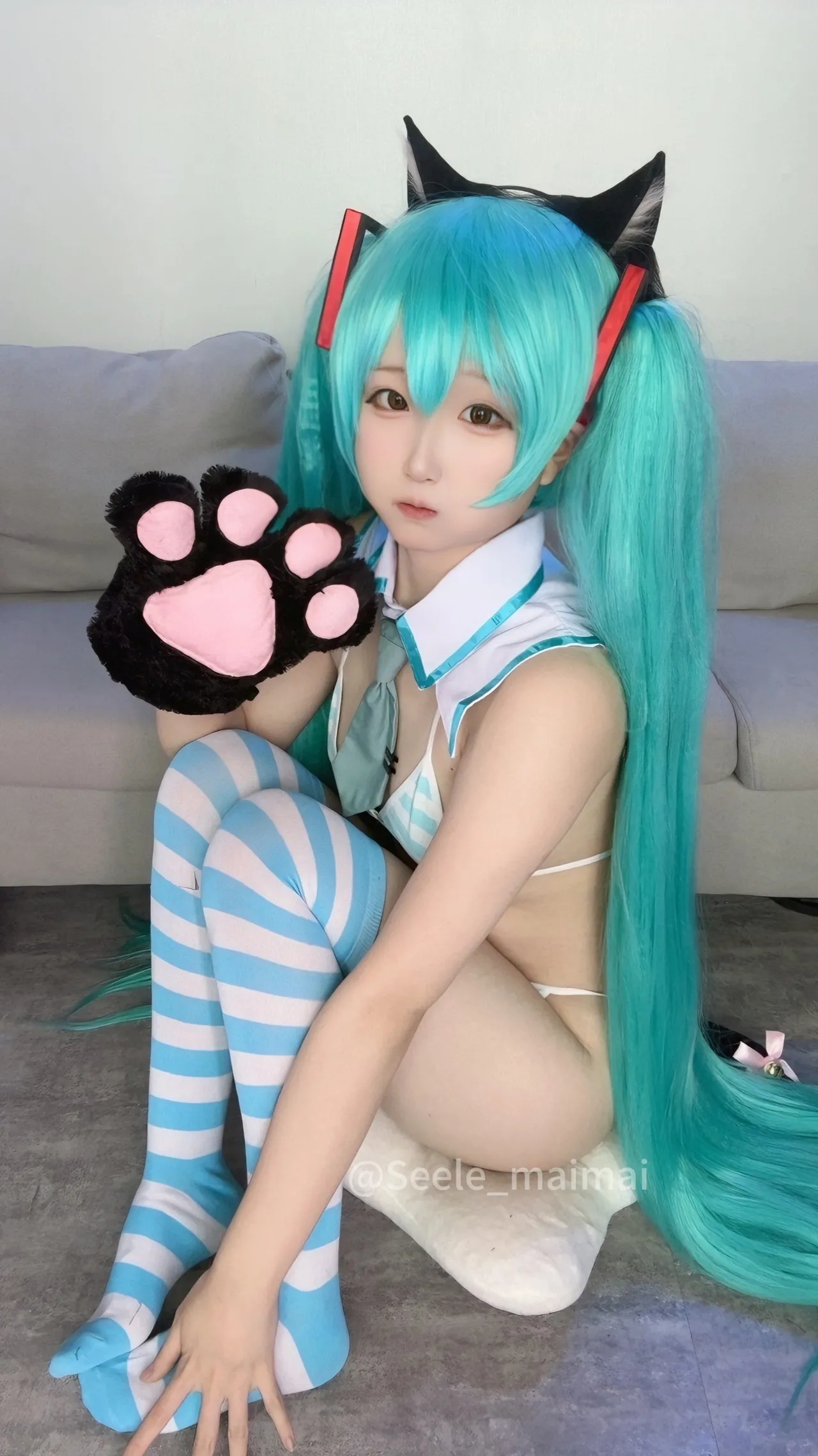 Seele麦麦 - 初音未来-erohere70.webp