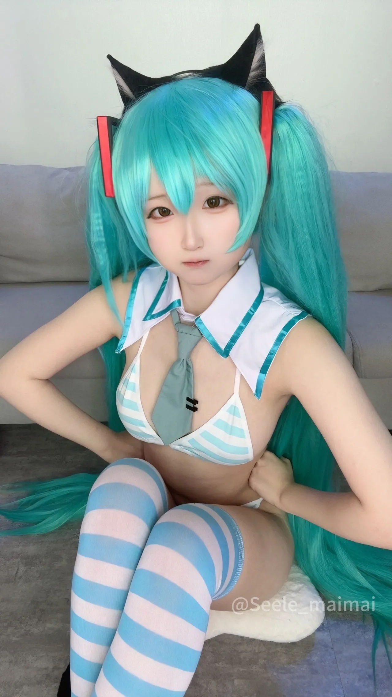 Seele麦麦 - 初音未来-erohere79.webp