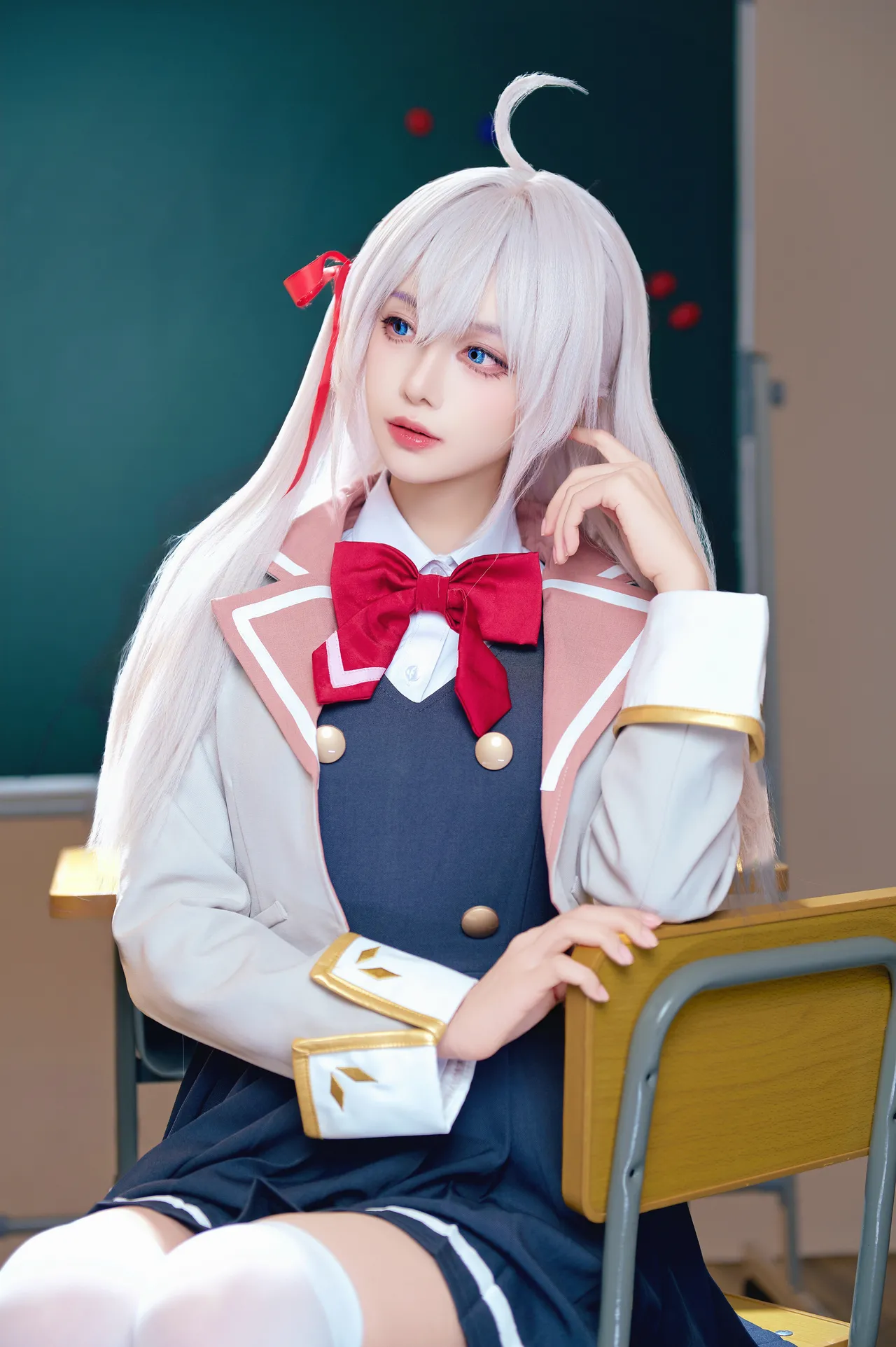 Shika小鹿鹿 - 不时轻声地以俄语遮羞的邻座艾莉同学 艾莉同学-erohere10.webp