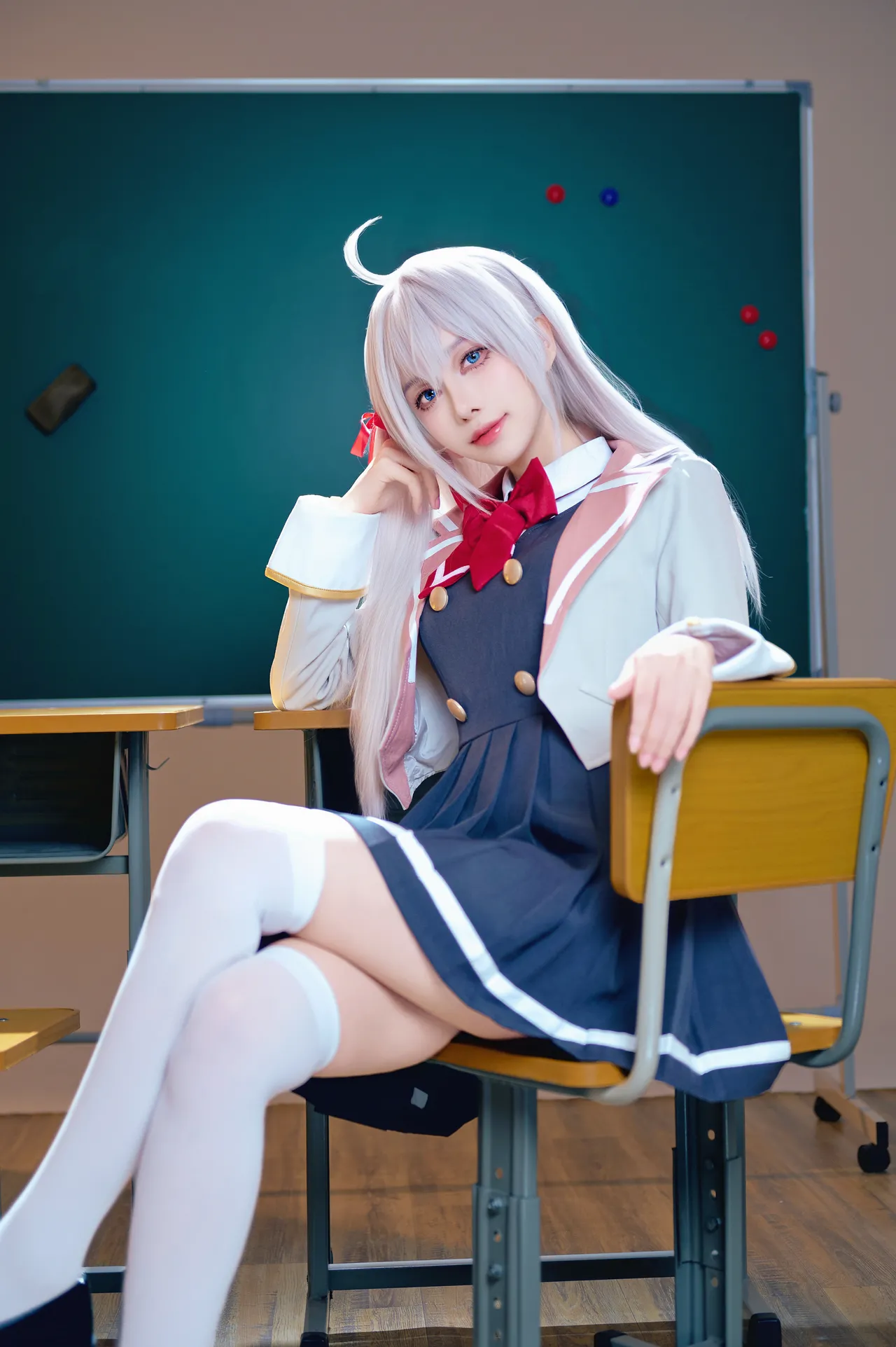 Shika小鹿鹿 - 不时轻声地以俄语遮羞的邻座艾莉同学 艾莉同学-erohere17.webp