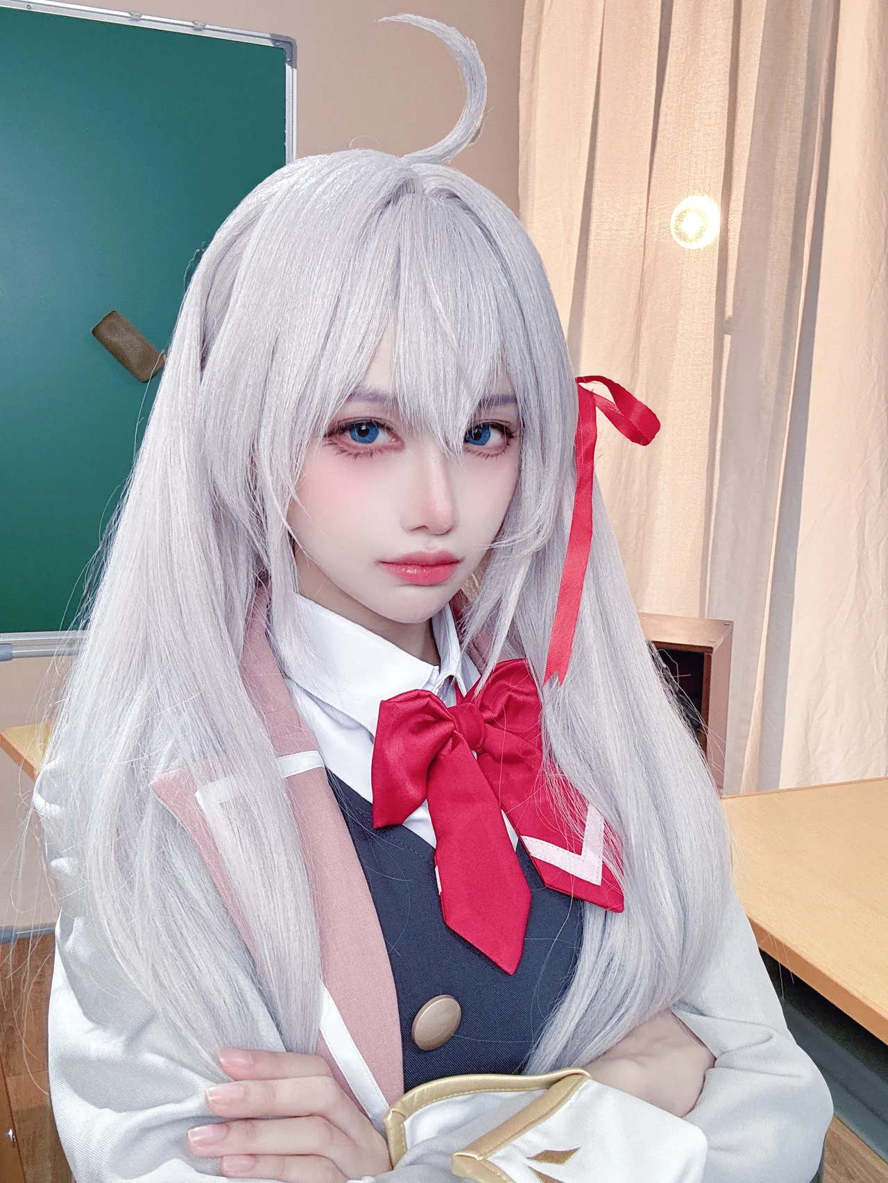 Shika小鹿鹿 - 不时轻声地以俄语遮羞的邻座艾莉同学 艾莉同学-erohere25.webp