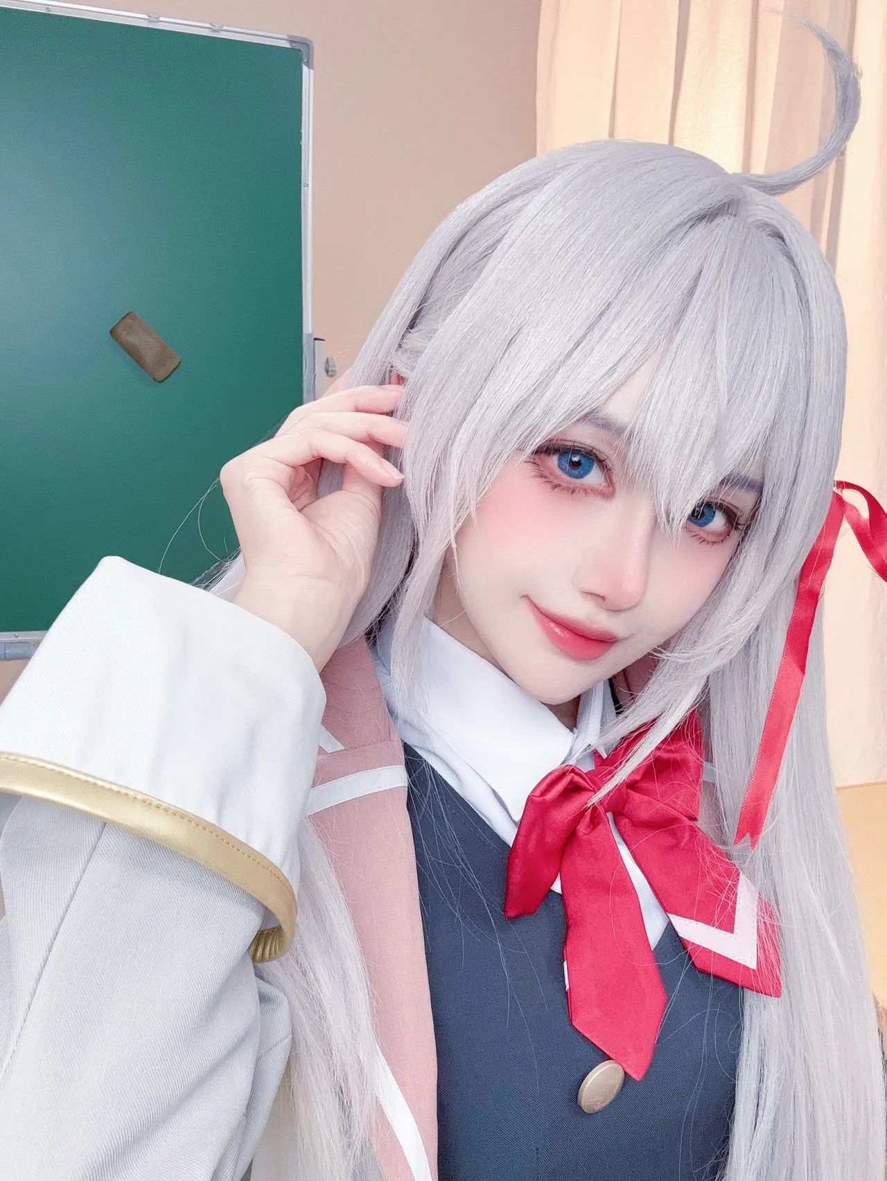 Shika小鹿鹿 - 不时轻声地以俄语遮羞的邻座艾莉同学 艾莉同学-erohere31.webp