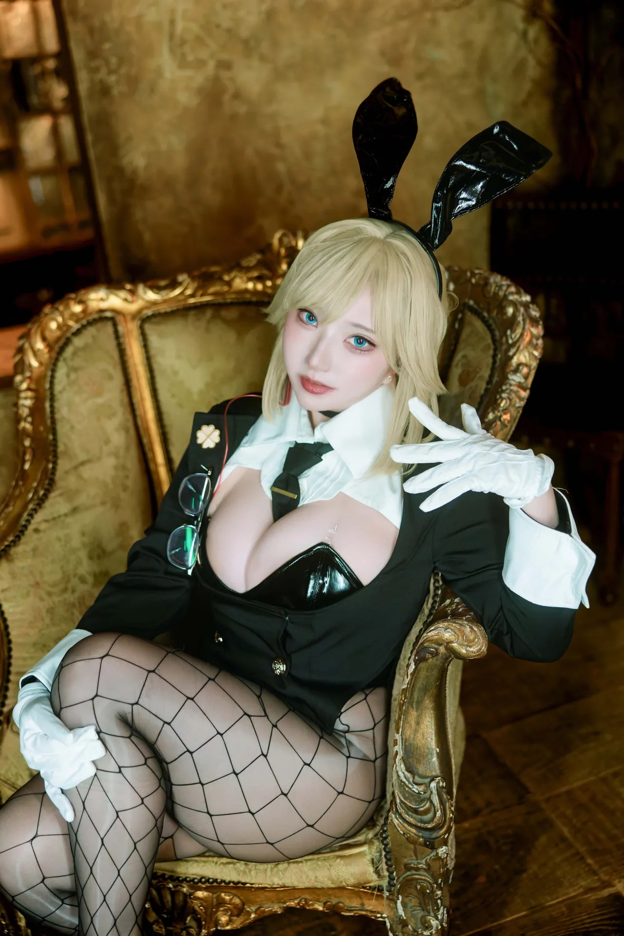 Shooting Star's (Saku) - Agent Bunny-erohere127.webp
