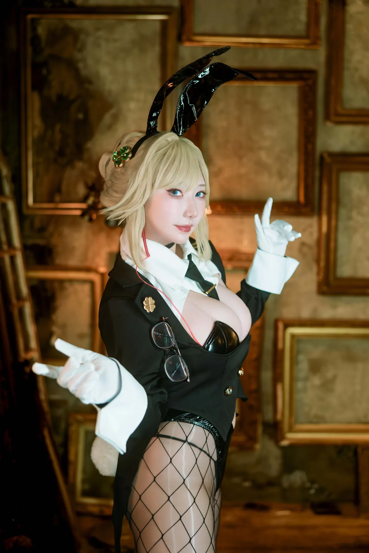 Shooting Star's (Saku) - Agent Bunny-erohere136.webp