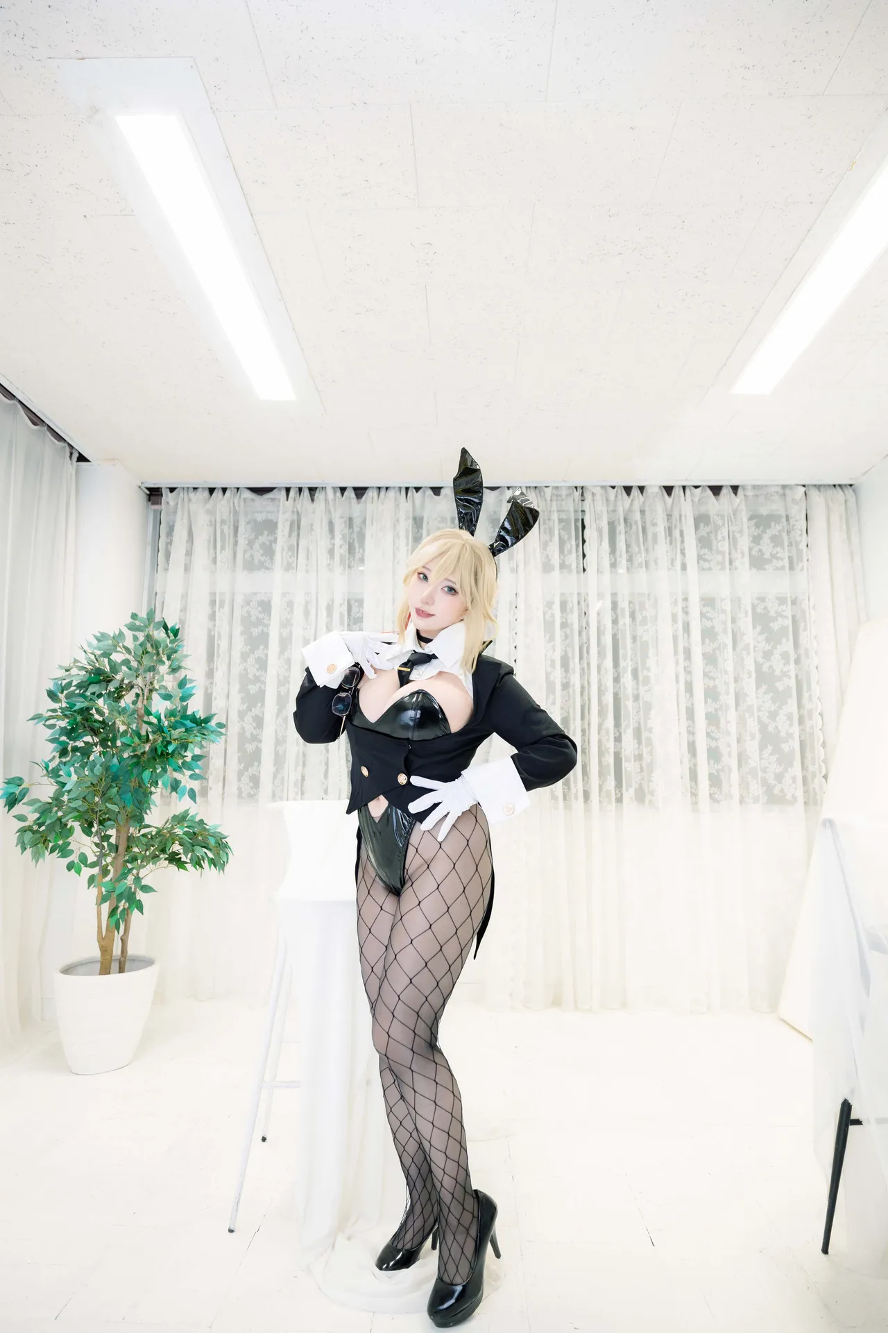 Shooting Star's (Saku) - Agent Bunny-erohere264.webp