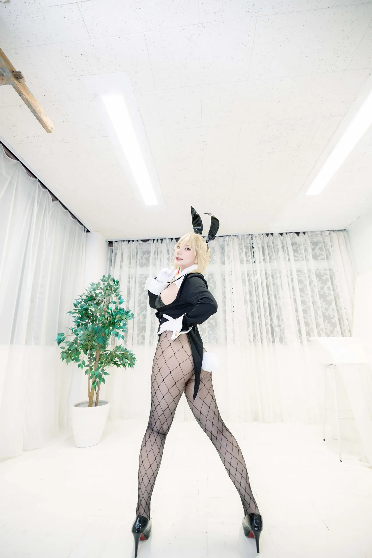 Shooting Star's (Saku) - Agent Bunny-erohere287.webp