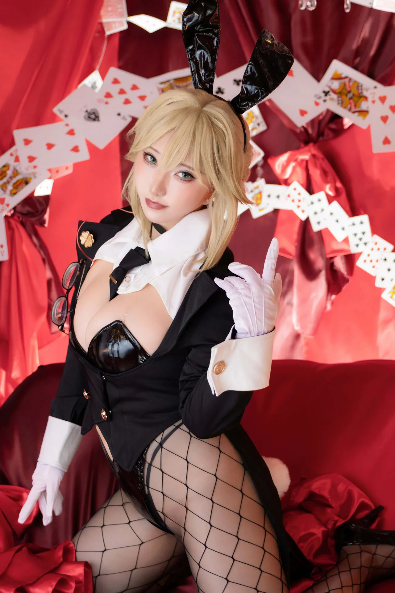 Shooting Star's (Saku) - Agent Bunny-erohere307.webp