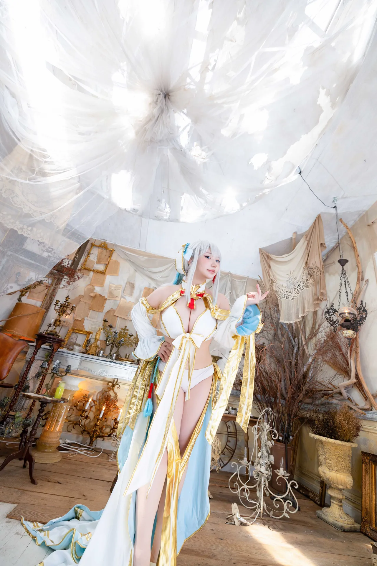 Shooting Star's (Saku) - Winter Queen-erohere178.webp