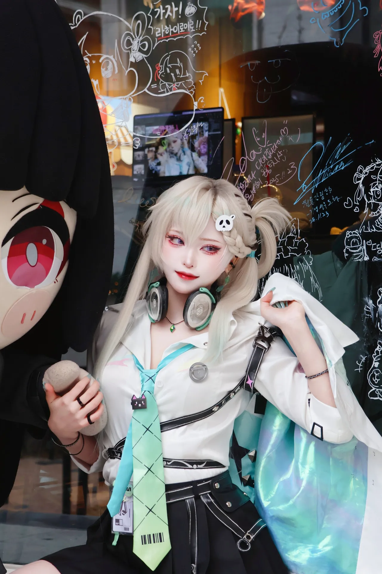Siru - Lynae-erohere49.webp