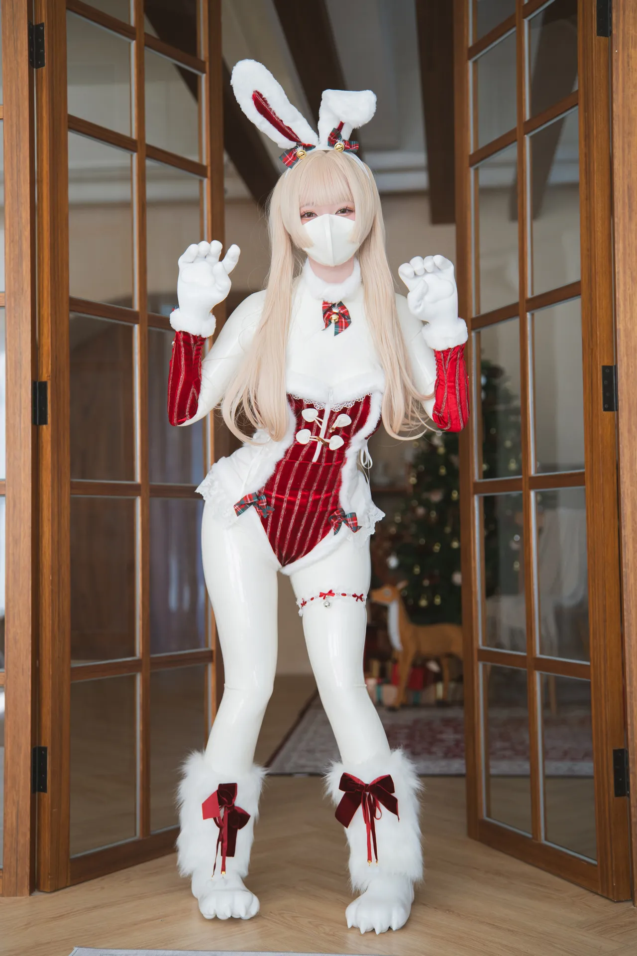 Sumire - Christmas Bunny Marie Rose-erohere1.webp