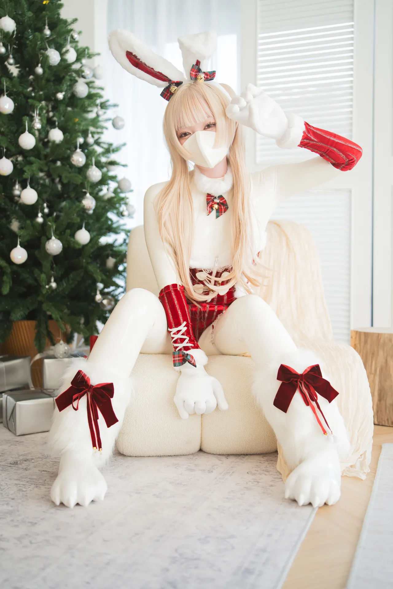 Sumire - Christmas Bunny Marie Rose-erohere30.webp