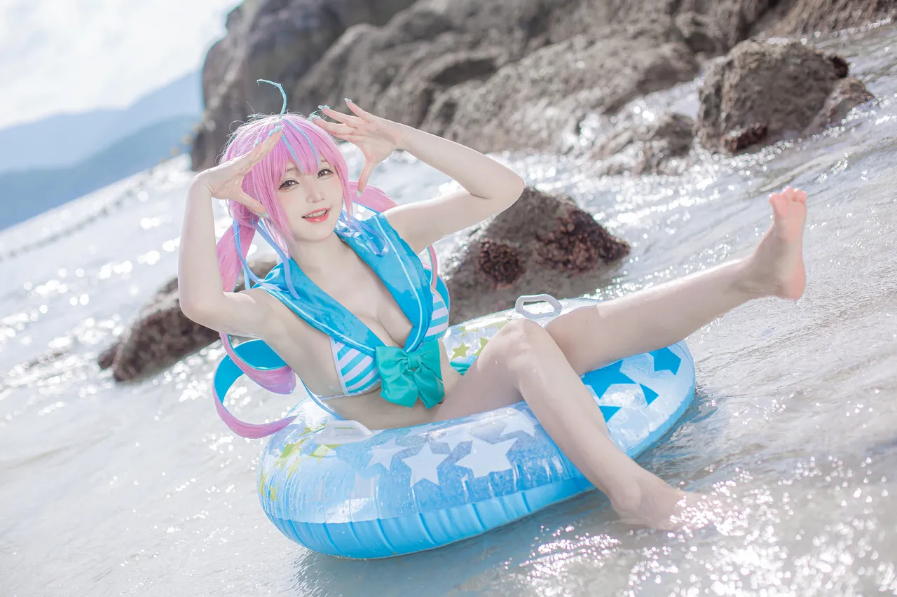 Takanashi Hanari - Aqua-erohere12.webp