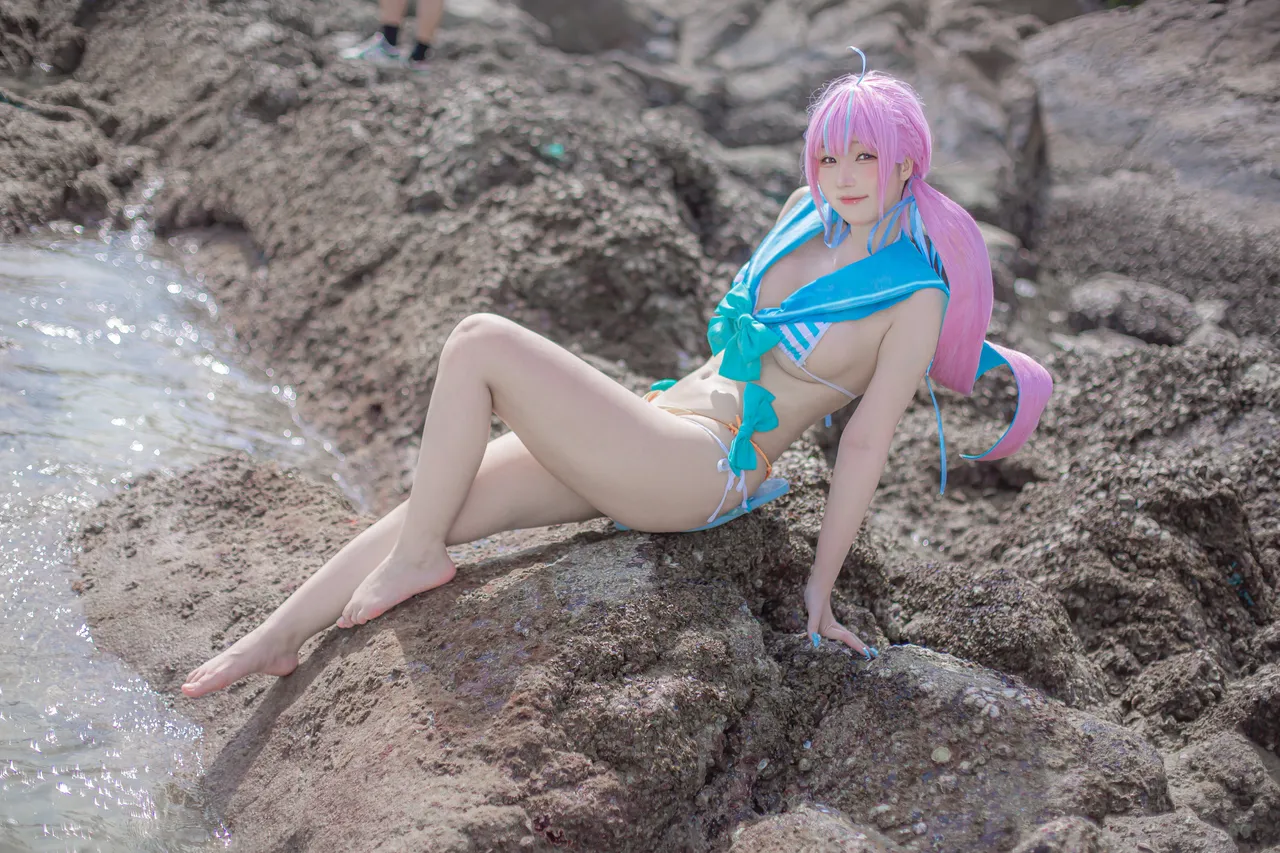 Takanashi Hanari - Aqua-erohere5.webp