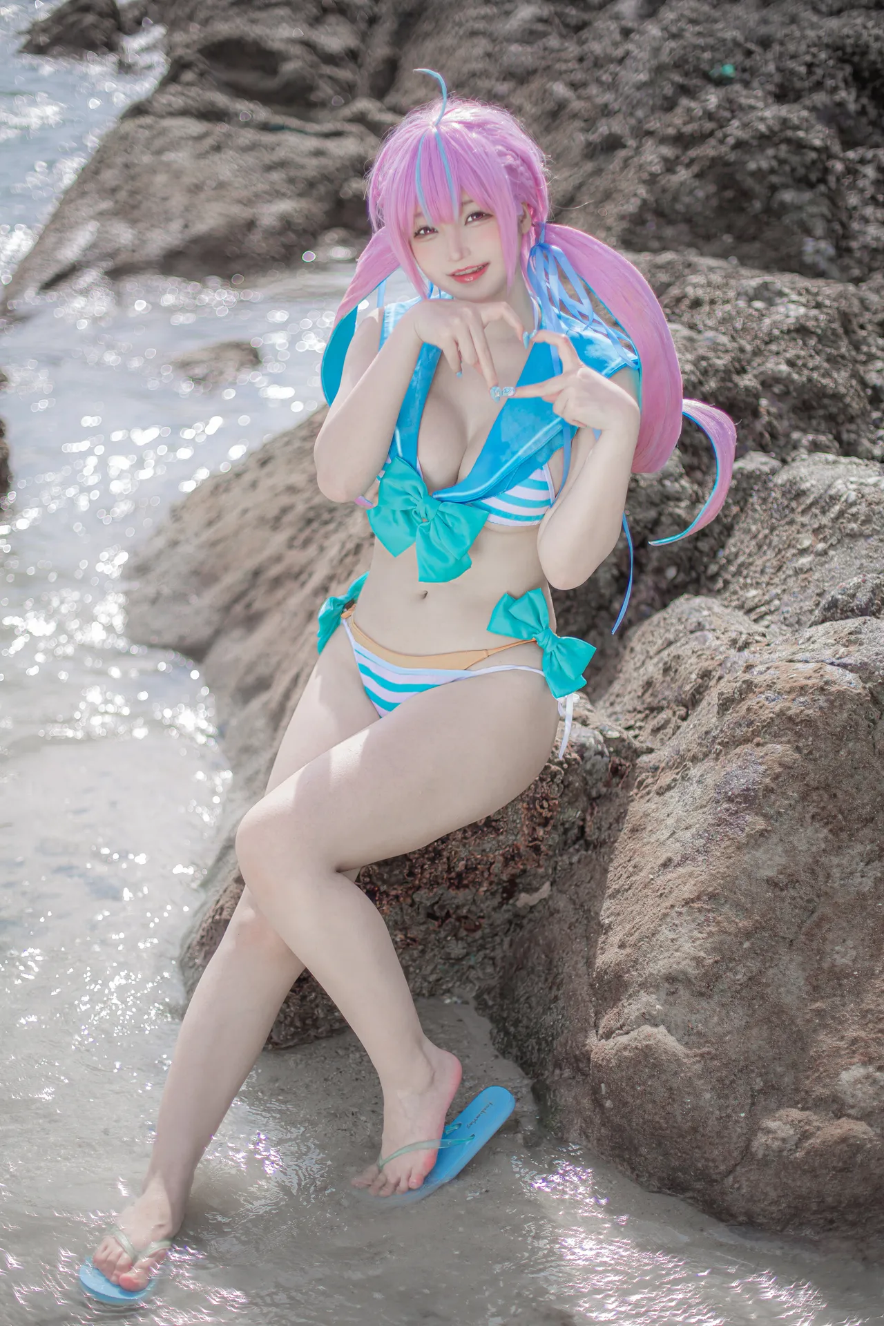Takanashi Hanari - Aqua-erohere9.webp