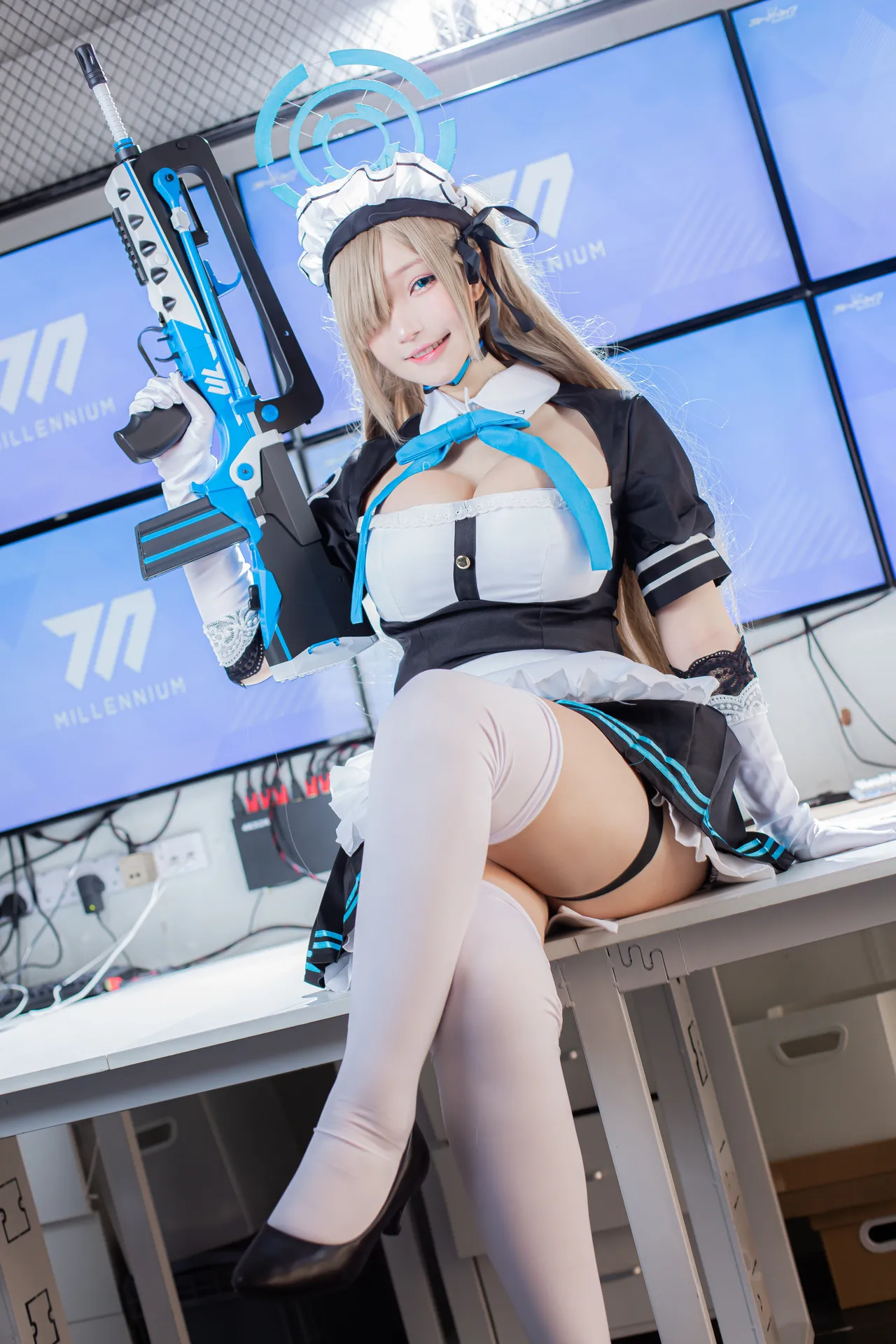 Takanashi Hanari - Asuna maid-erohere9.webp