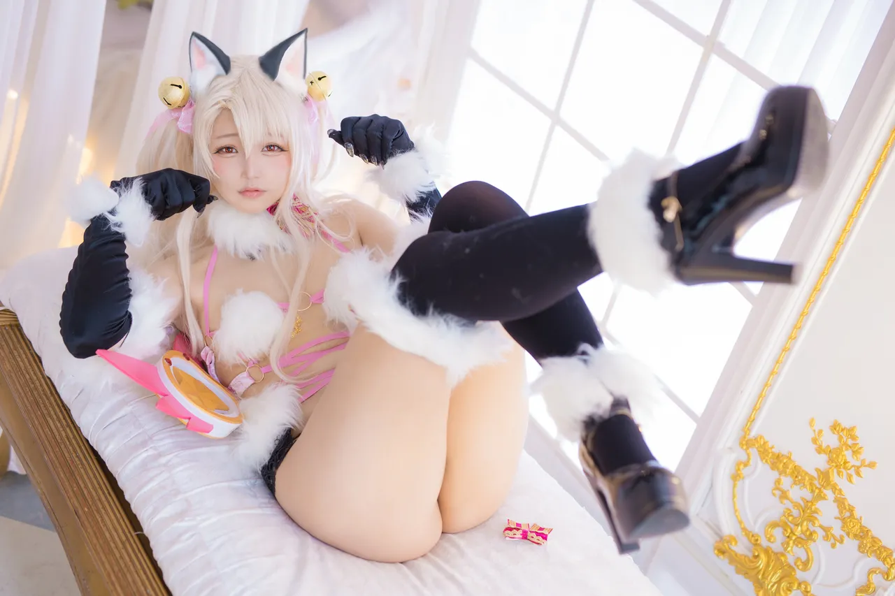 Takanashi Hanari - Beast Illya-erohere5.webp