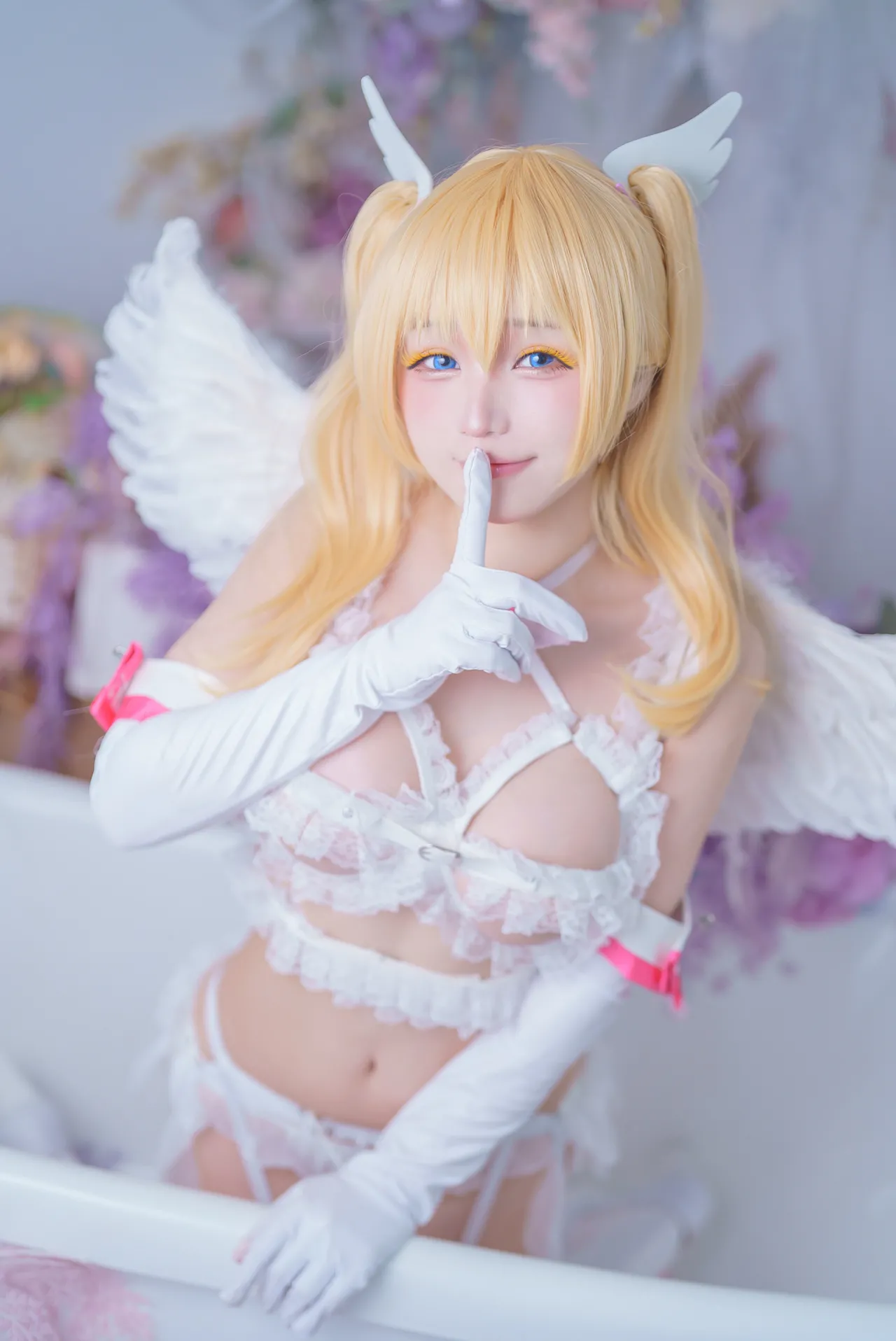 Takanashi Hanari - Lilliel-erohere3.webp