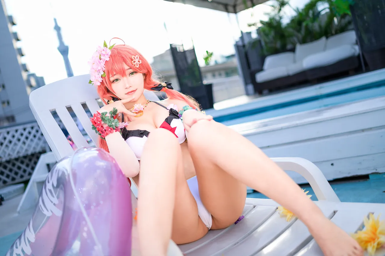 Takanashi Hanari - Miko bikini-erohere11.webp