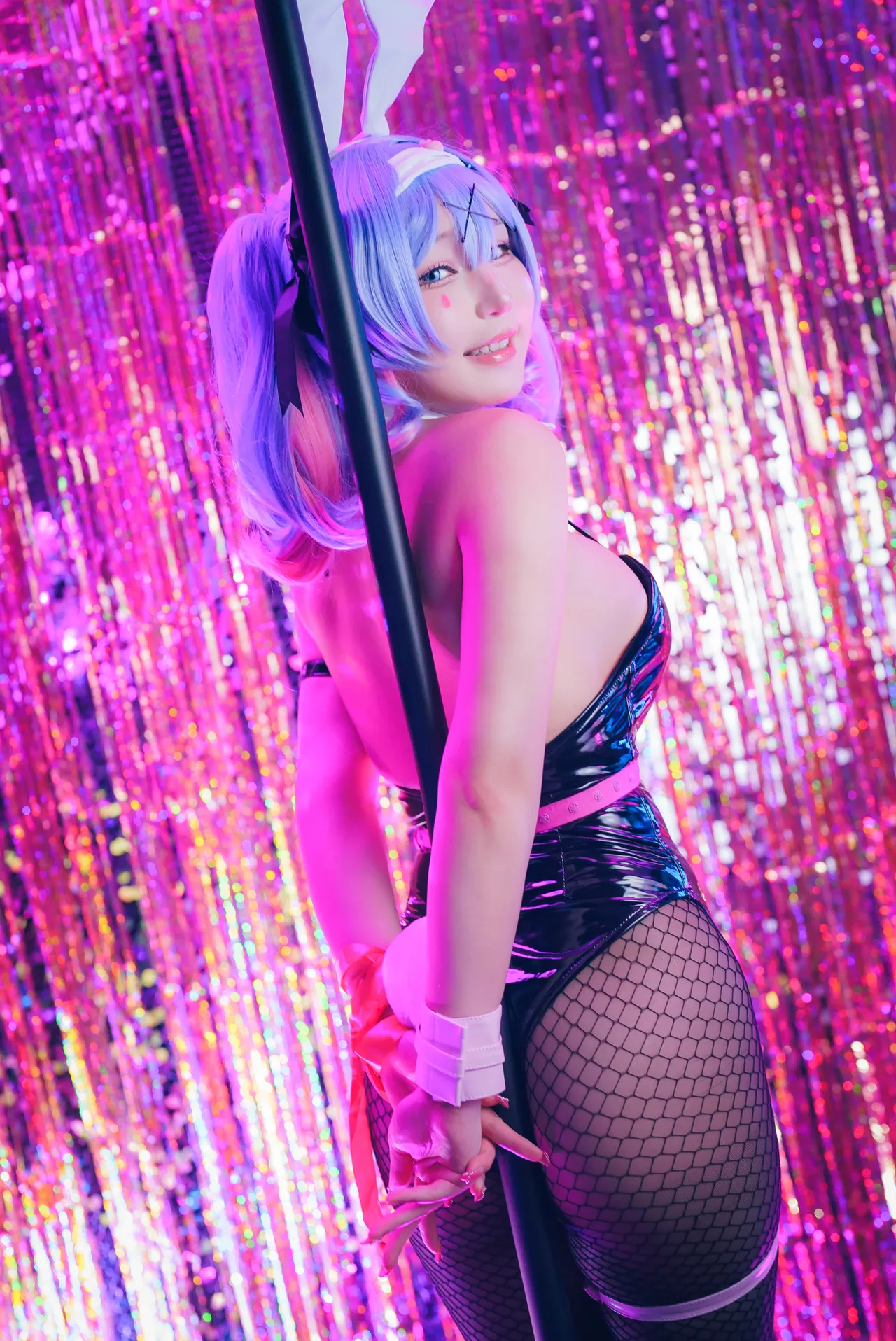 Takanashi Hanari - Miku Rabbit Hole-erohere10.webp