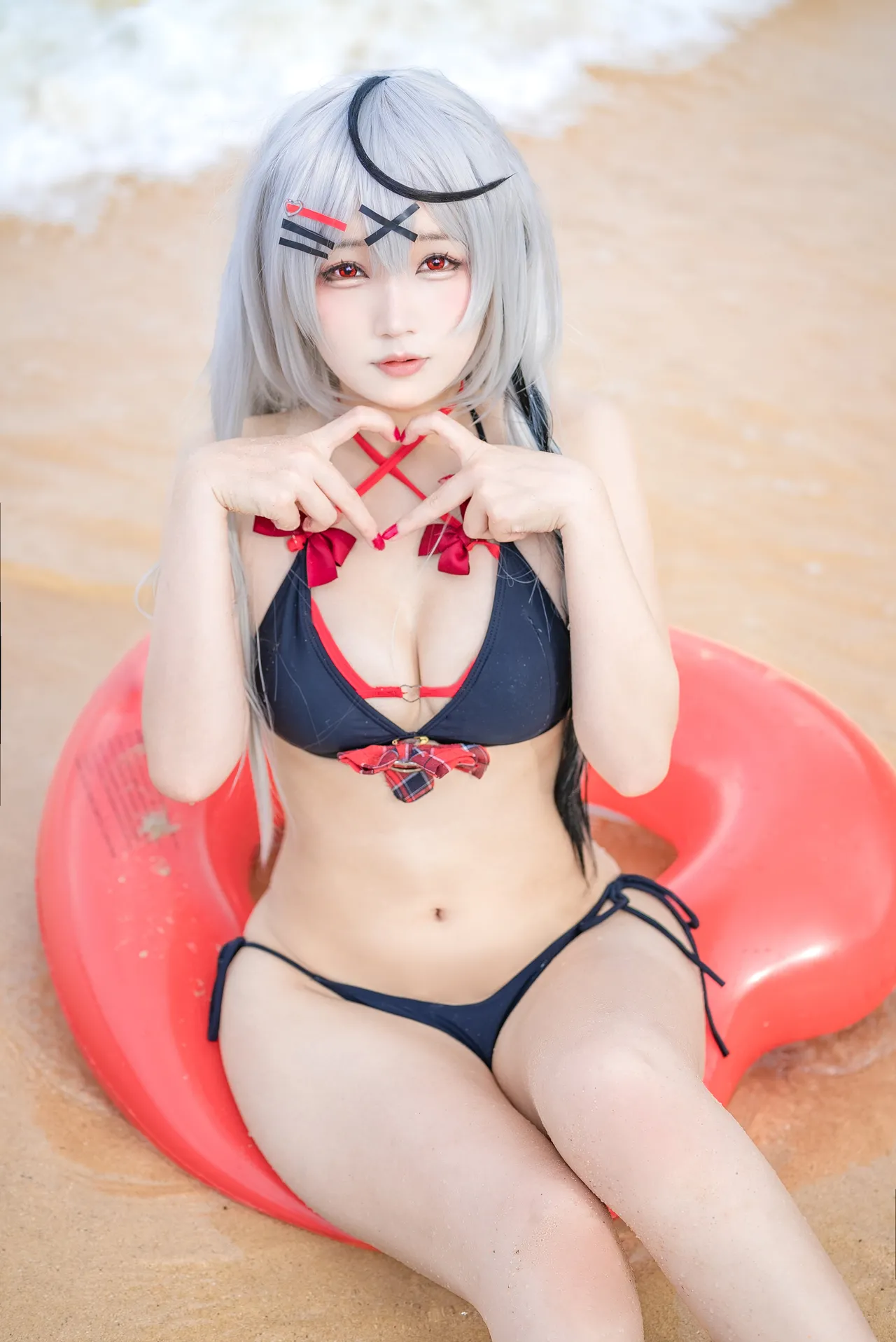 Takanashi Hanari - Sakamata Chloe bikini-erohere20.webp