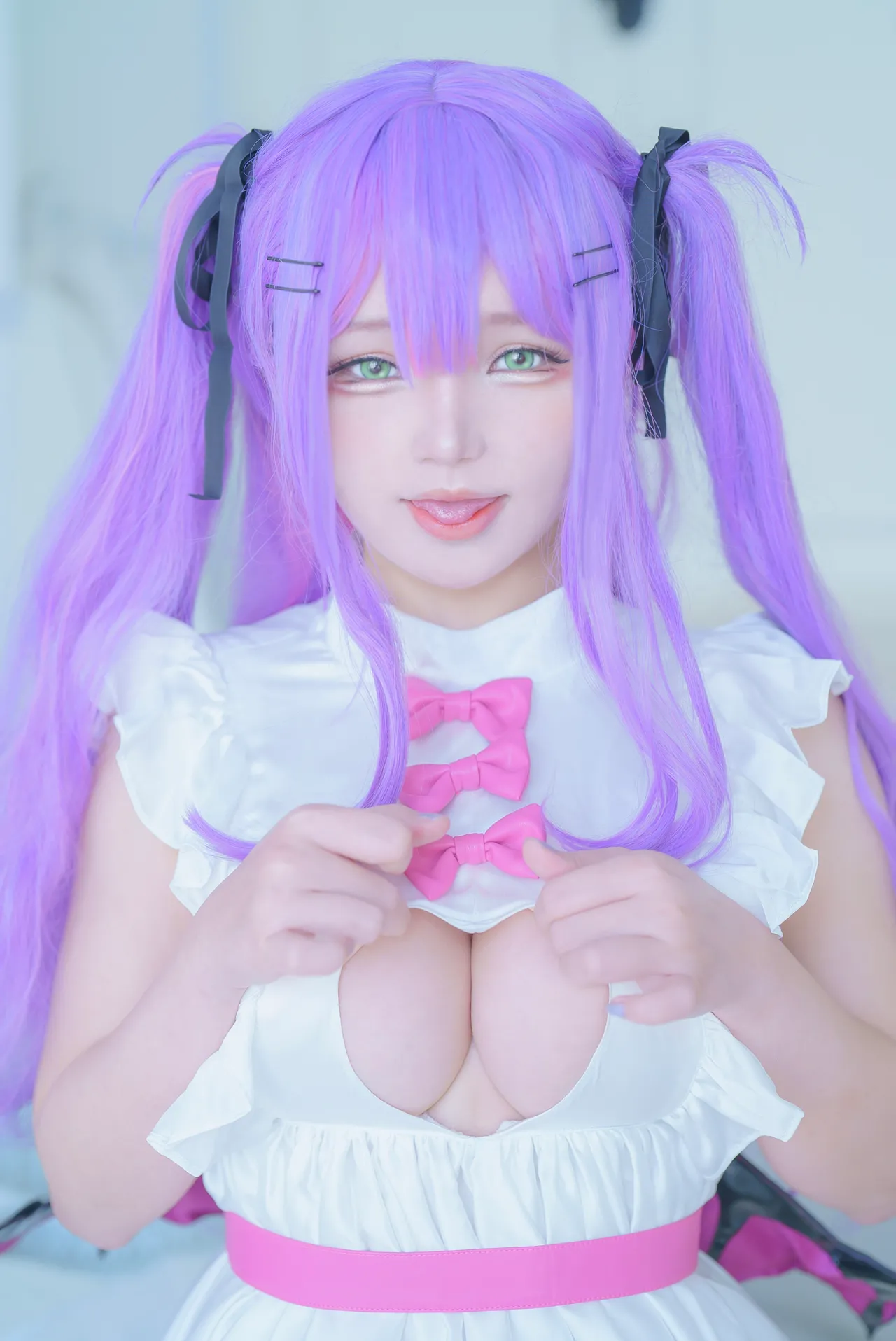Takanashi Hanari - Towa-erohere6.webp