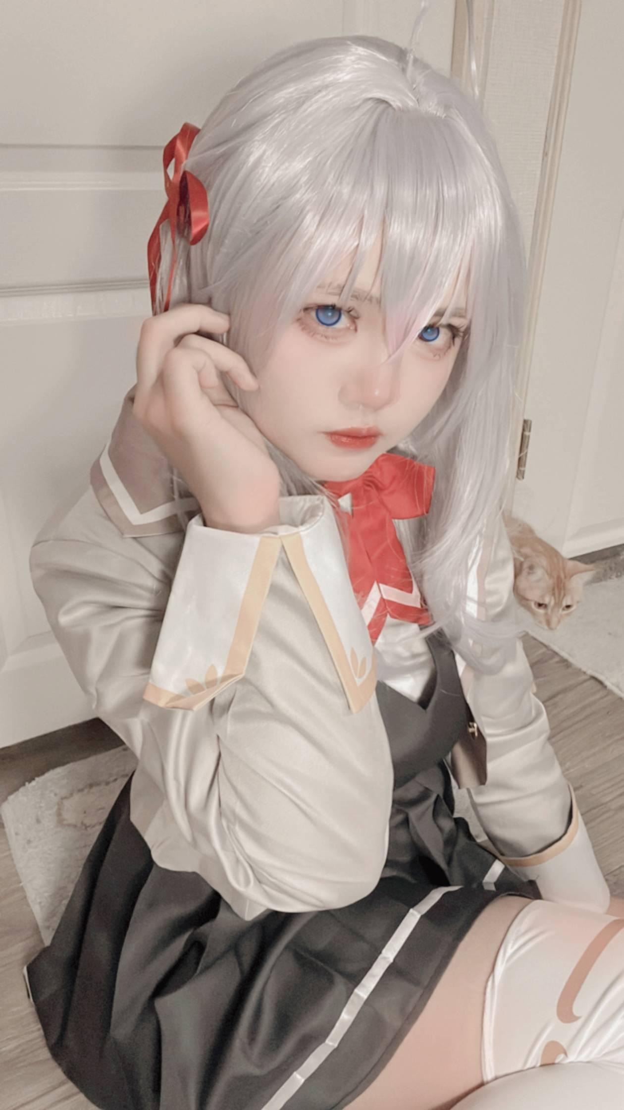 Tako 不時輕聲地以俄語遮羞的鄰座艾莉同學♡ ئاليا-erohere6.jpg