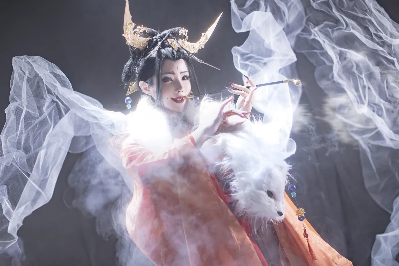 Titi钛合金 - 夜夫人黄嫣 Night Lady Huangyan from Wuchang - Fallen Feathers-erohere16.webp