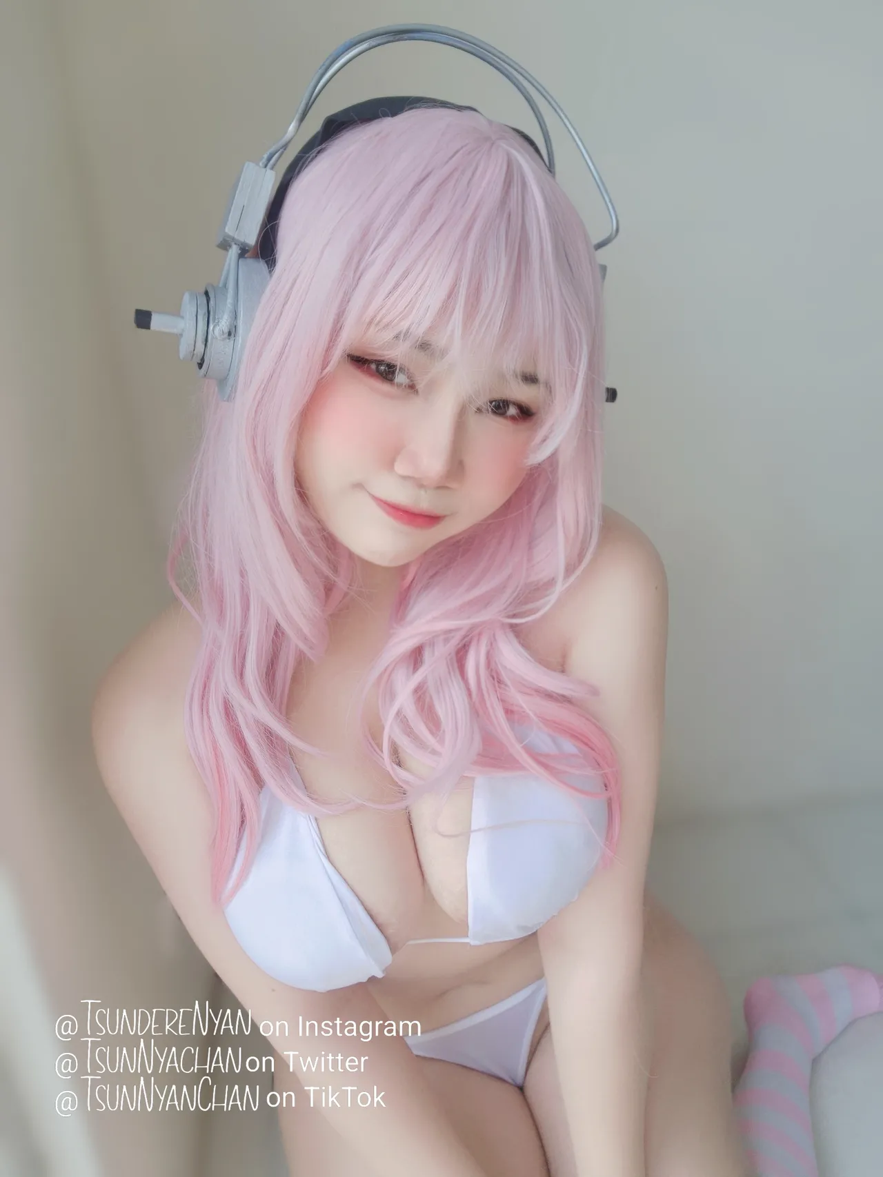 Tsunnyanchan - Super Sonico Gloomy Bear-erohere9.webp