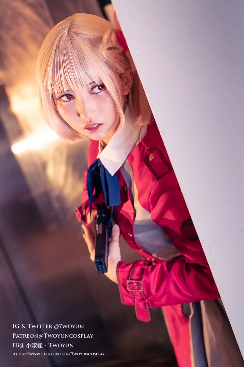 Twoyun - Chisato &amp; Takina-erohere3.webp