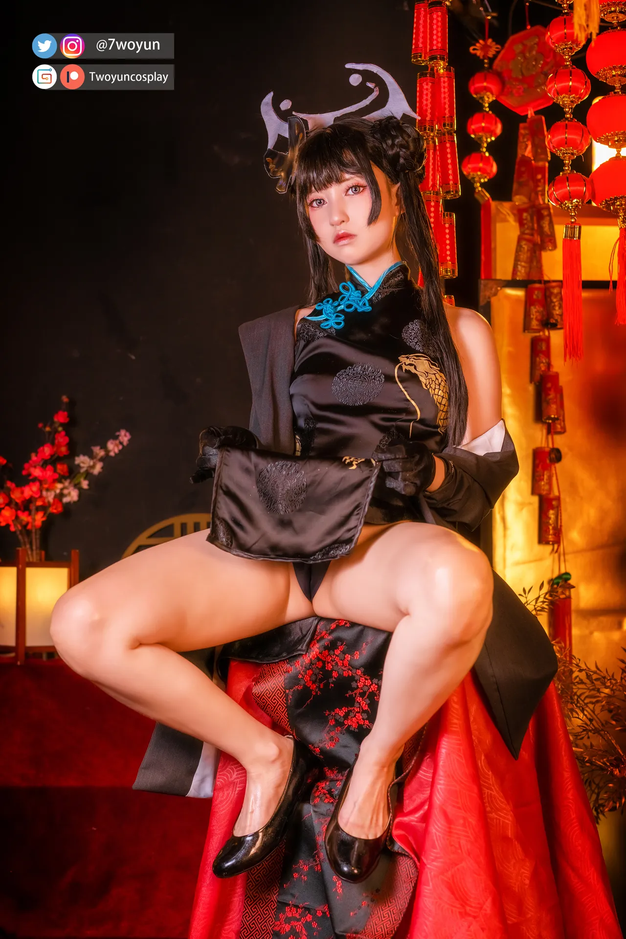 Twoyun - Kisaki-erohere3.webp