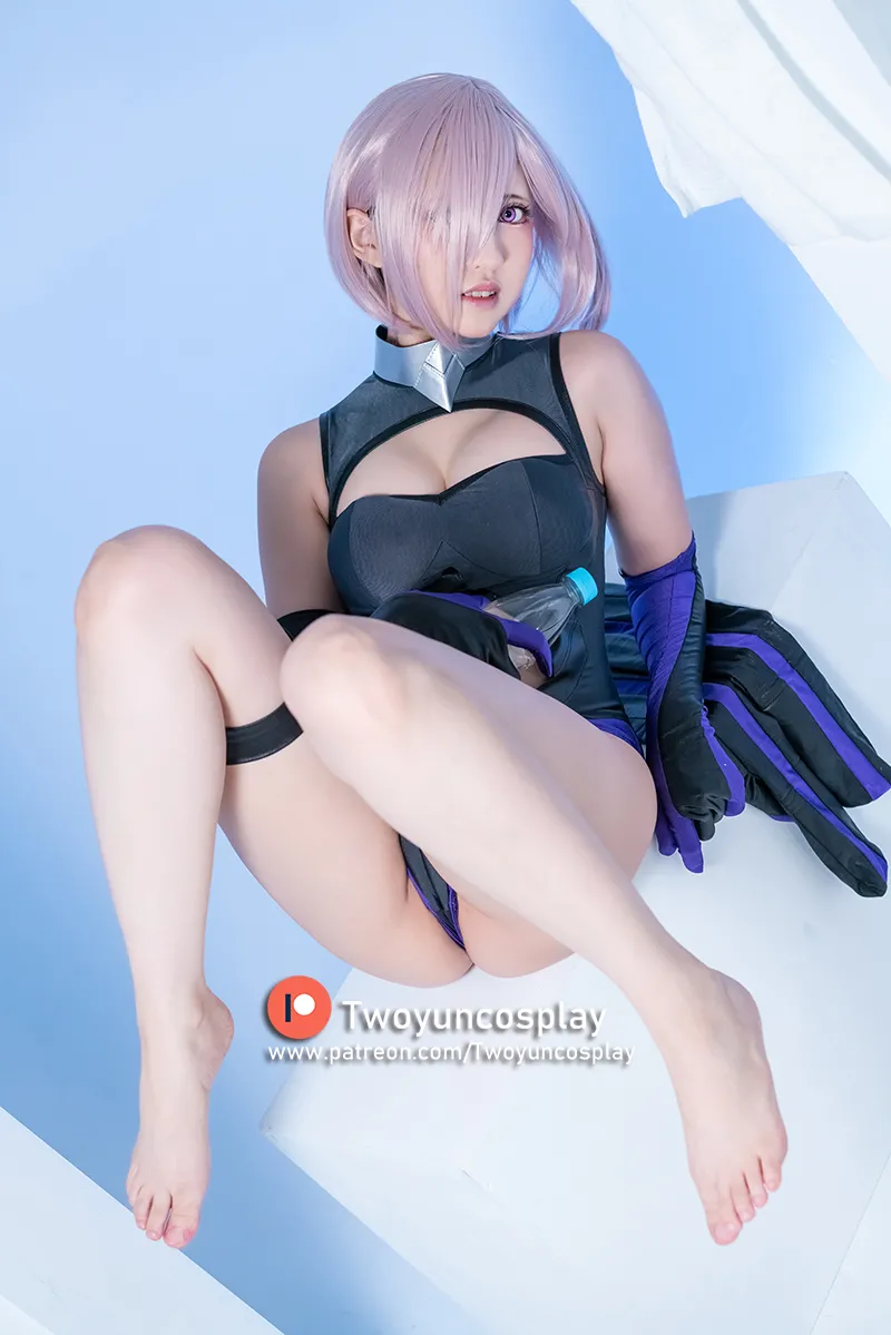 Twoyun - Mashu-erohere2.webp