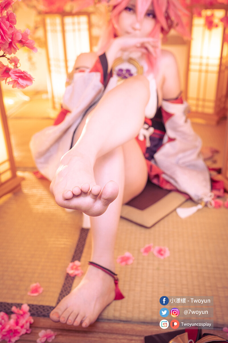 Twoyun - Yae Miko-erohere4.jpg