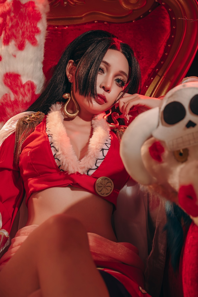 Umeko J – Boa Hancock_Umeko J – Boa Hancock - erohere(11).jpg