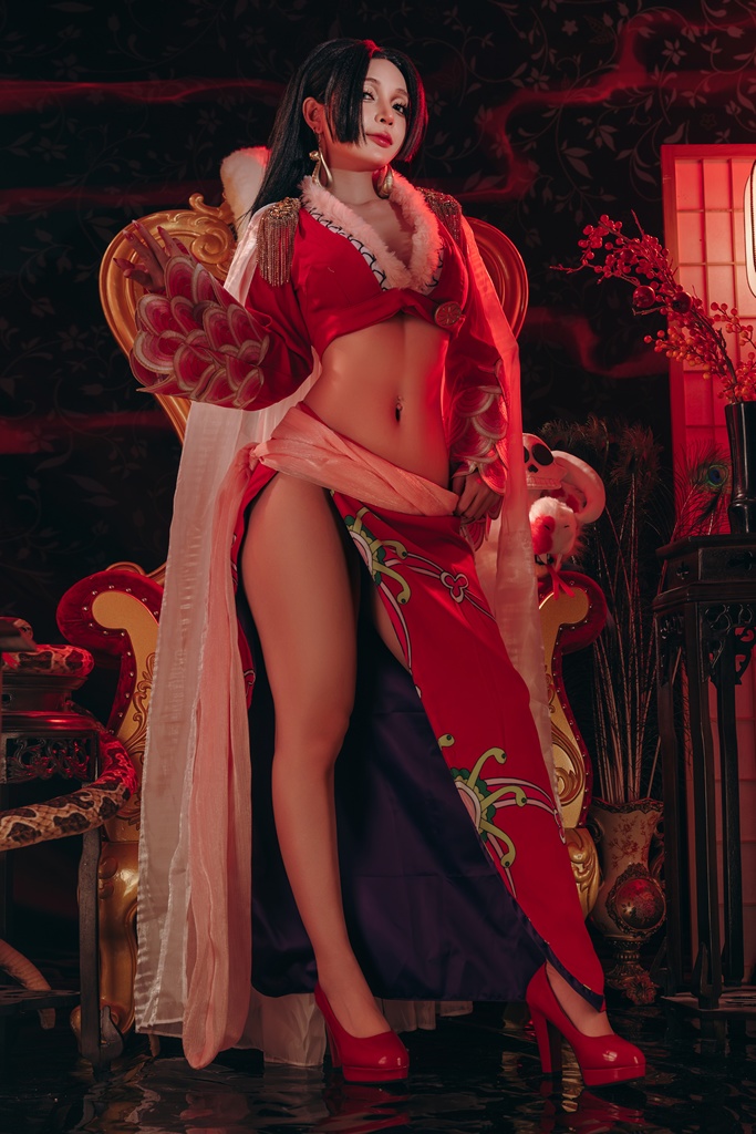 Umeko J – Boa Hancock_Umeko J – Boa Hancock - erohere(14).jpg
