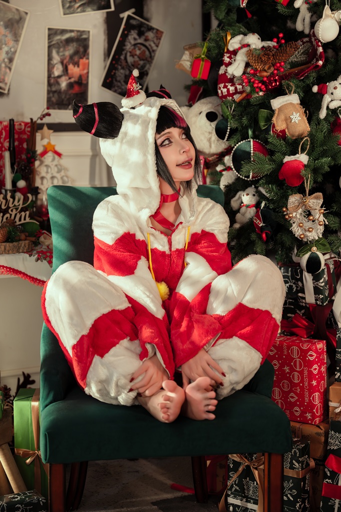 Umeko J – Juri Han Xmas