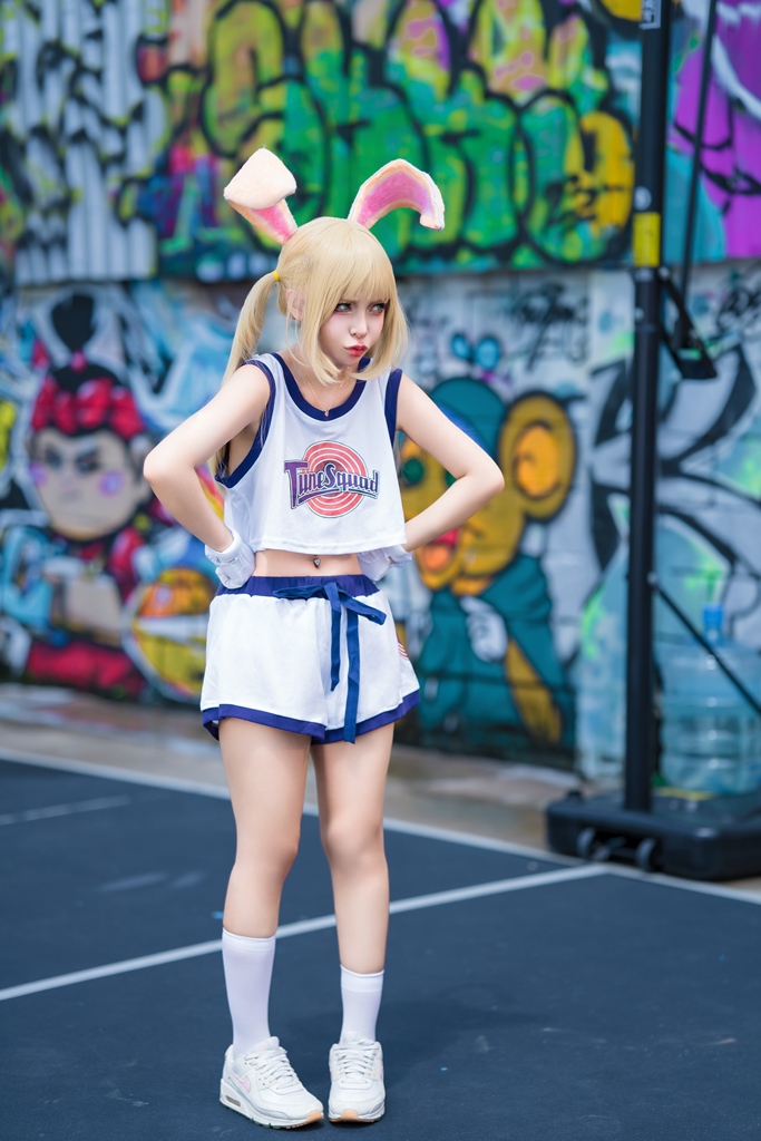 Umeko J – Lola Bunny_Umeko J – Lola Bunny - erohere(15).jpg
