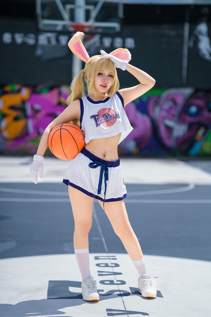 Umeko J – Lola Bunny_Umeko J – Lola Bunny - erohere(18).jpg
