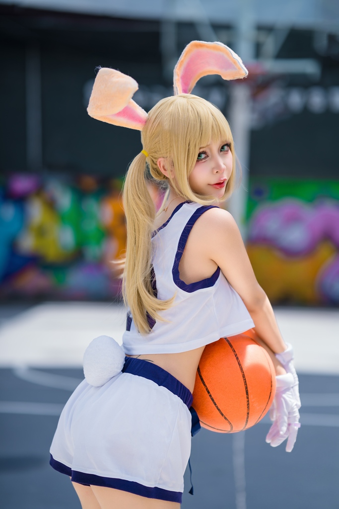 Umeko J – Lola Bunny_Umeko J – Lola Bunny - erohere(19).jpg