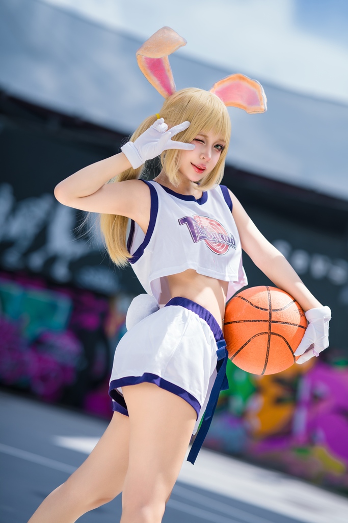 Umeko J – Lola Bunny_Umeko J – Lola Bunny - erohere(20).jpg