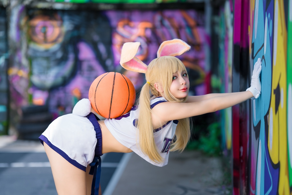 Umeko J – Lola Bunny_Umeko J – Lola Bunny - erohere(21).jpg