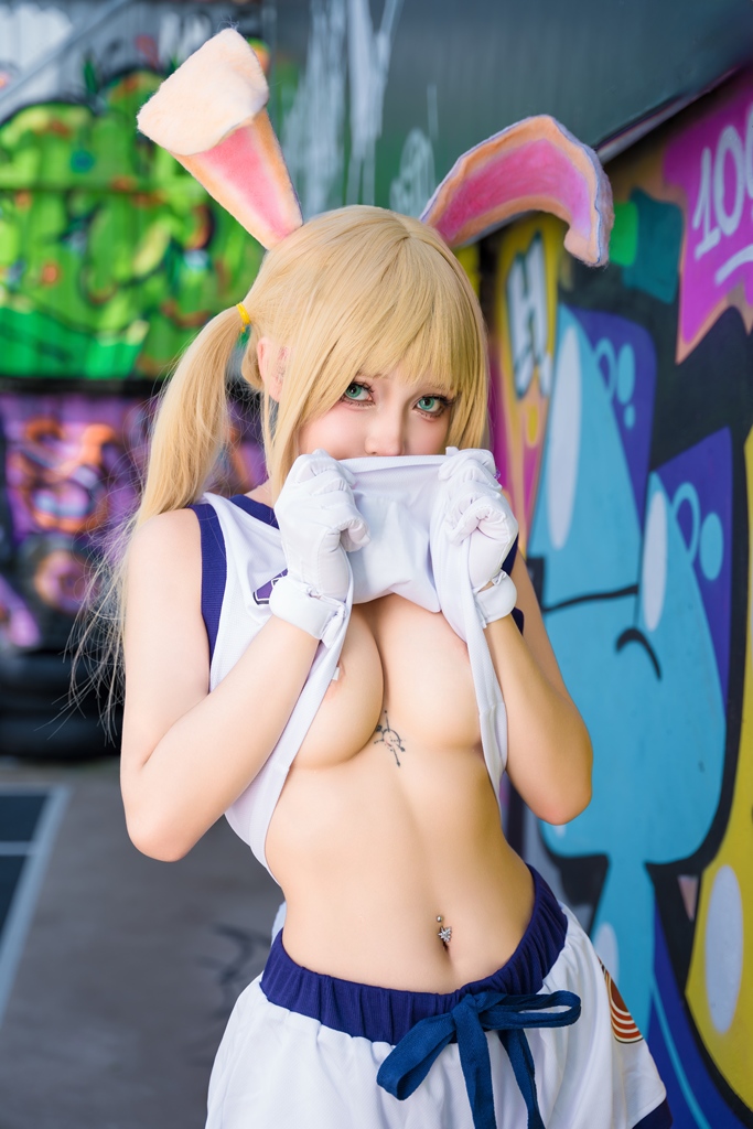 Umeko J – Lola Bunny_Umeko J – Lola Bunny - erohere(28).jpg