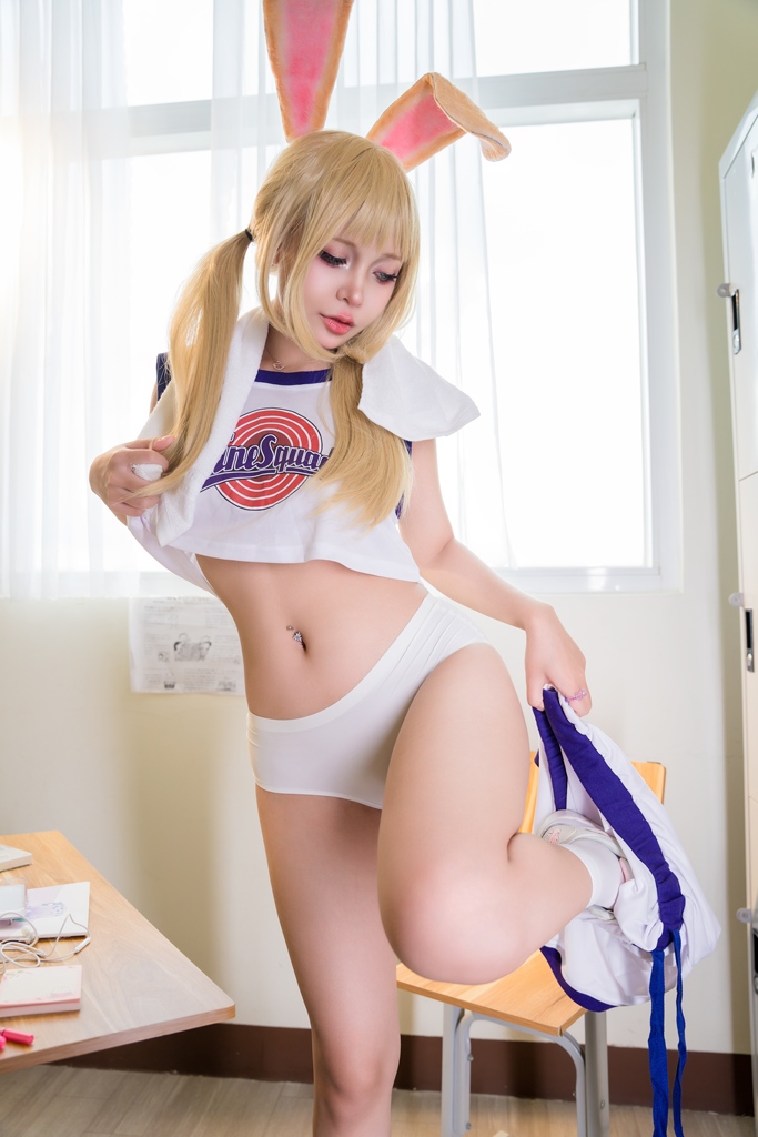Umeko J – Lola Bunny_Umeko J – Lola Bunny - erohere(32).jpg
