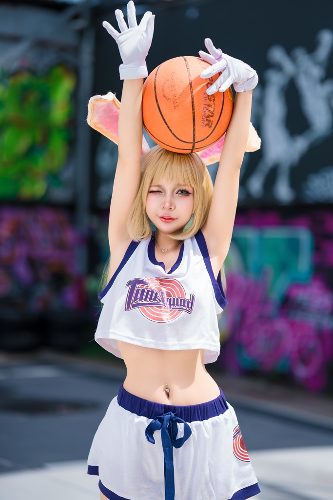 Umeko J – Lola Bunny_Umeko J – Lola Bunny - erohere(9).jpg