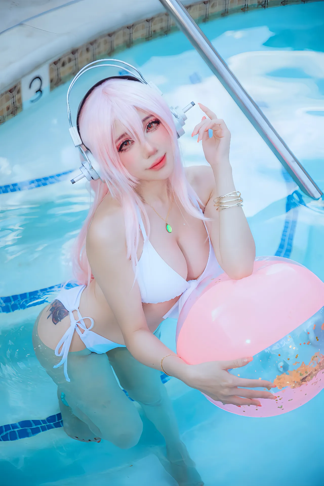 Usagi Christy - Super Sonico bikini-erohere43.webp