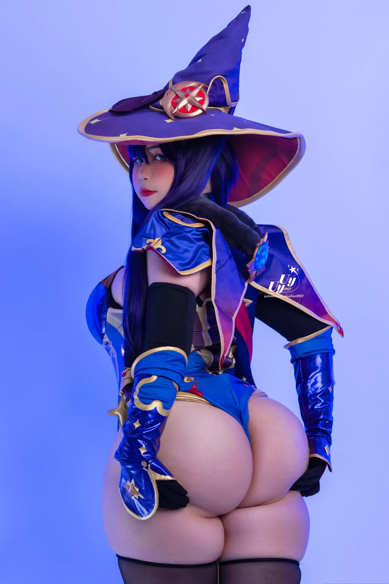 UyUy - Mona-erohere8.webp