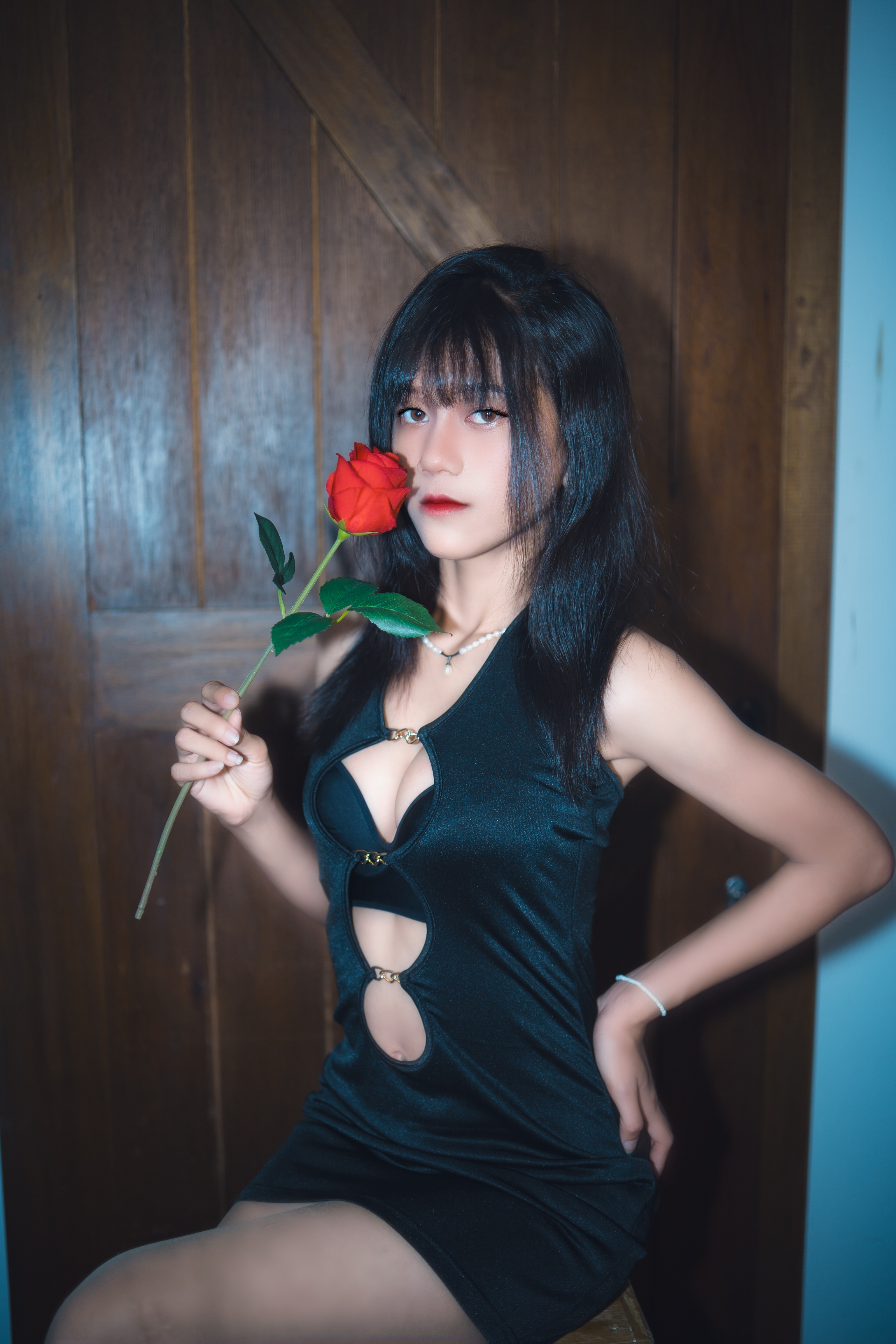 Vi - Black Dress erohere (10).jpg