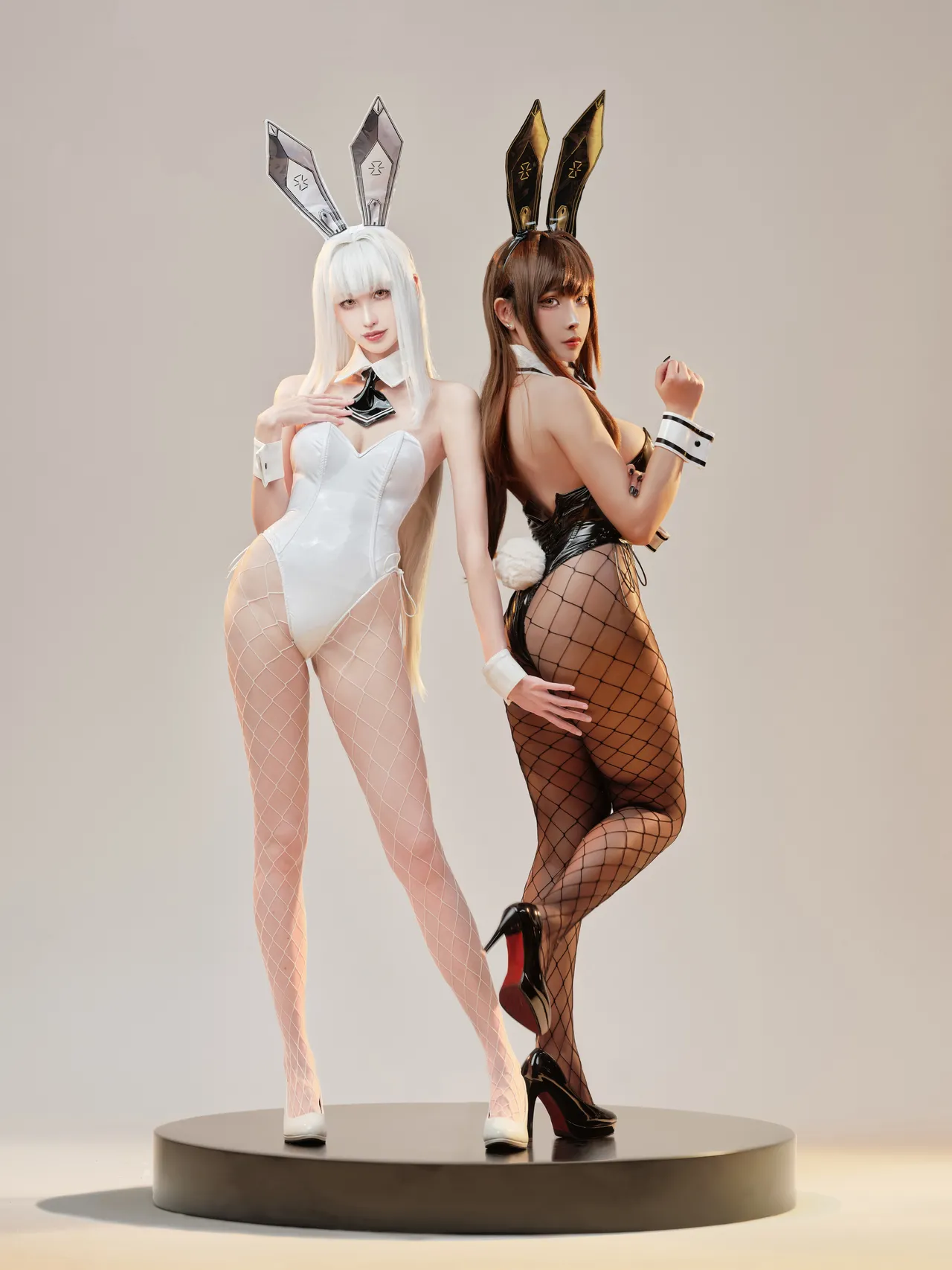 Vikuli - Blanc & Noir-erohere3.webp