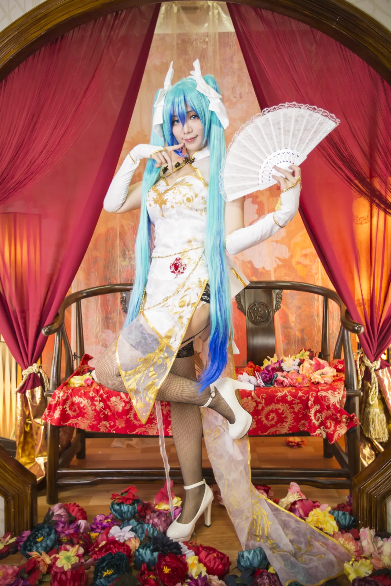 Vocaloid Hatsune Miku Canary-erohere2.webp