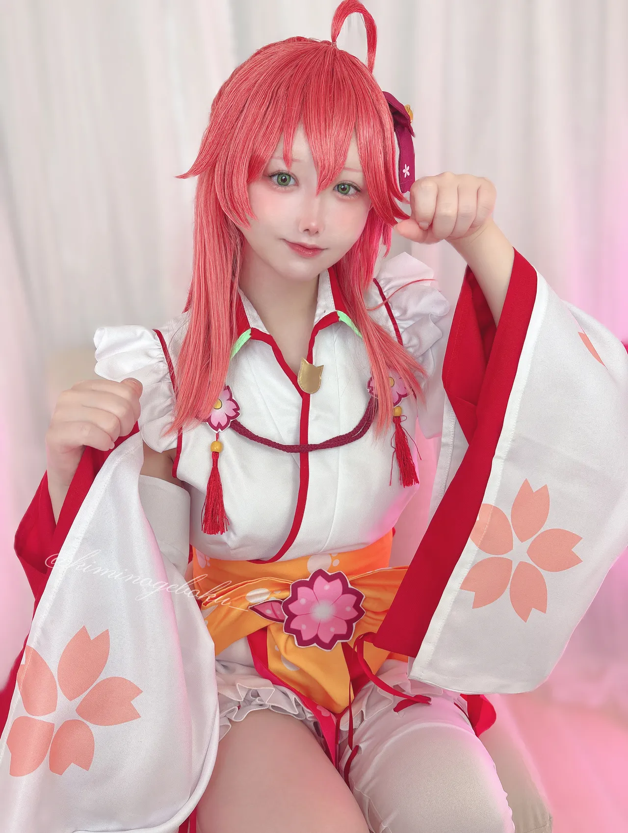 Wanco - Miko-erohere3.webp